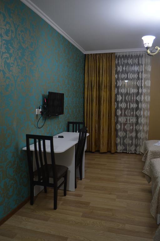 Renaissance Hotel Tbilisi Rum bild