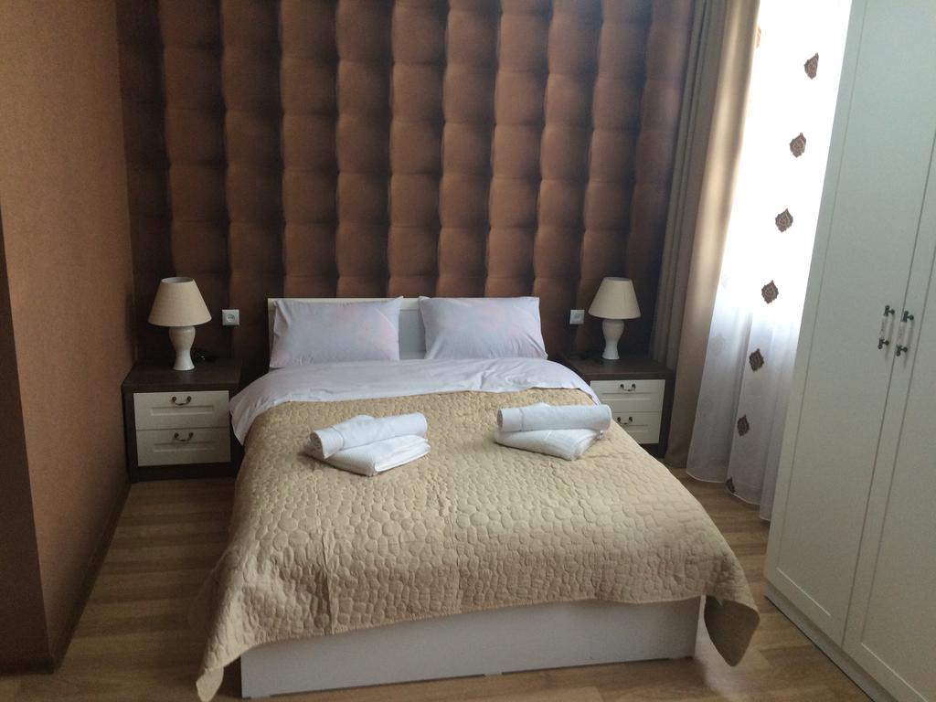 Renaissance Hotel Tbilisi Rum bild