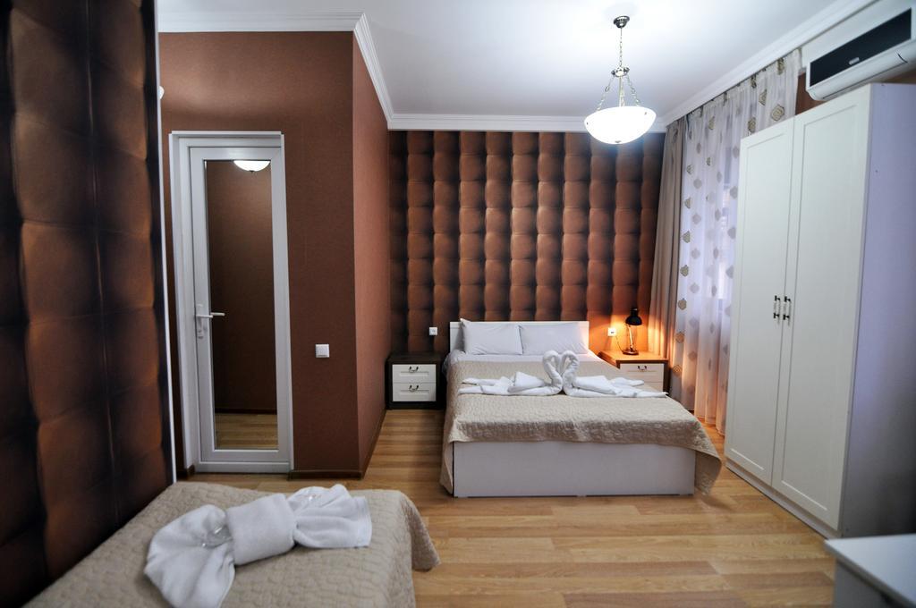 Renaissance Hotel Tbilisi Exteriör bild